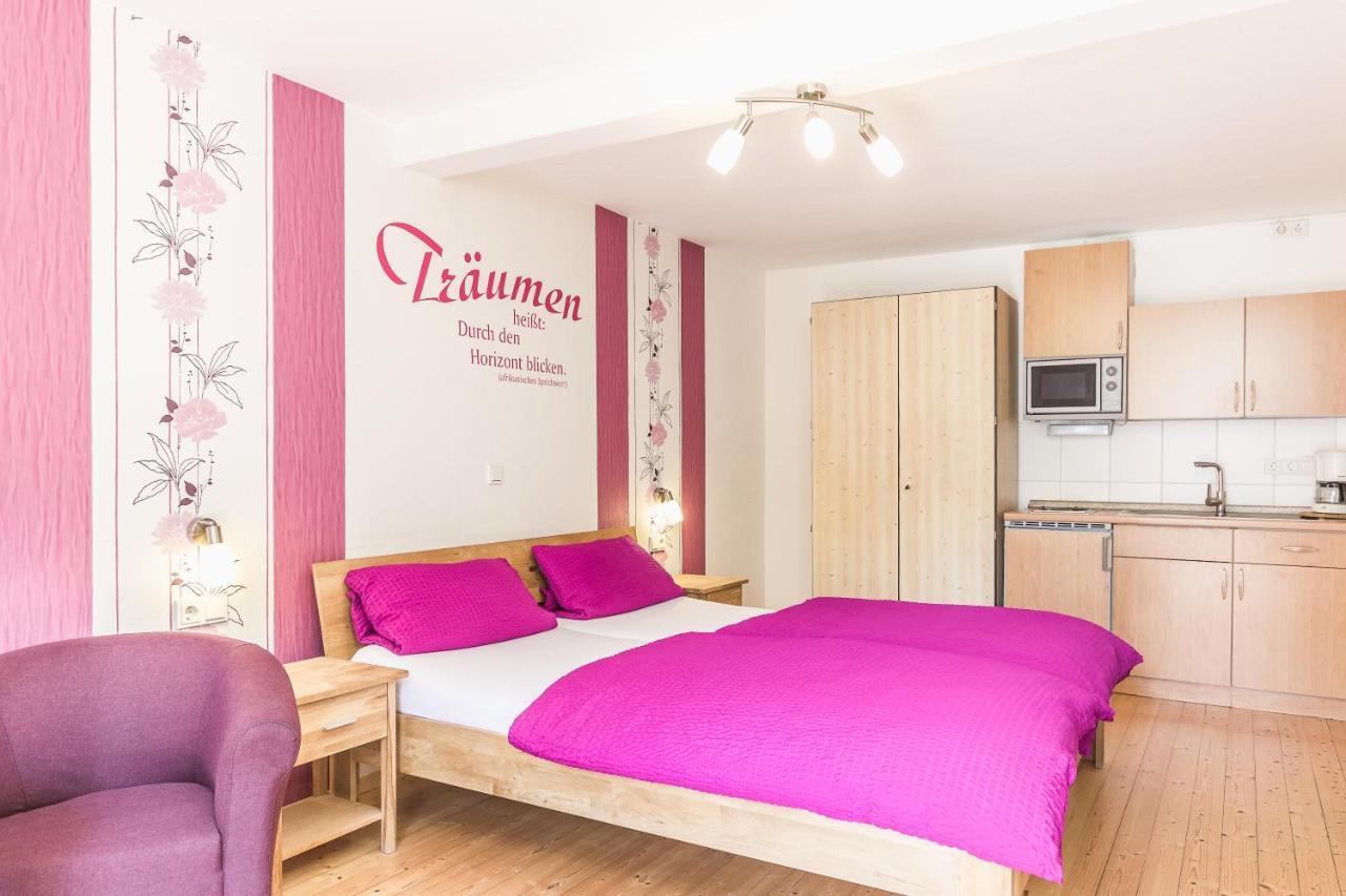 Altes Schulhaus Hotel Zeltingen-Rachtig Ngoại thất bức ảnh