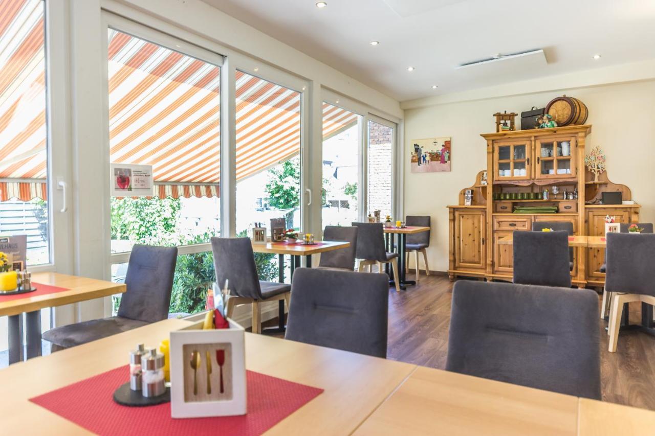 Altes Schulhaus Hotel Zeltingen-Rachtig Ngoại thất bức ảnh